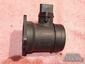 Дебитомер BOSCH за AUDI A4 A6 и VW Passat B5 - 1.8 бензин