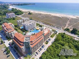 Обзаведен тристаен с гледка море, гр. Приморско