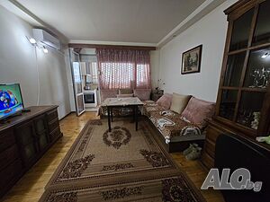 Жилище за продажба с две спални в ЦЕНЪРА на кв. Еленово Тристаен апартамент 63 кв.м Панел 1980 г. 1 етаж Първи жилищен | Апартаменти | Еленово Благоевград