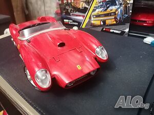Колекционерски модел: Ferrari - Testa Rossa (Bburago) 1/18 (Italy)