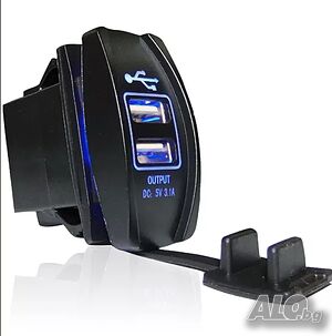 Двойно USB зарядно за вграждане 3.1A - универсално за кола, мотор, лодка и др.