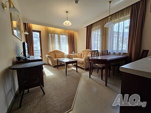 Дългосрочен наем в Down Town Bansko - уютен апартамент с гледка към басейна
