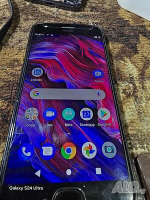 Motorola Moto X4 на части