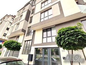 ОФИС до пазара Красно село в локалното на Цар Борис III до метрото