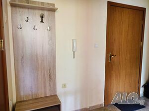 Отдавам двустаен апартамент на ЗЛАТНИ ПЯСЪЦИ цена:550 евро