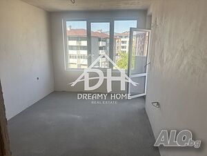 Продава се двустаен апартамент