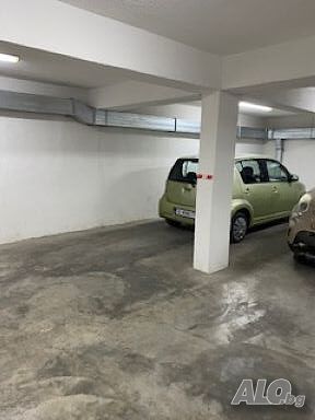 Гараж в центъра на Варна