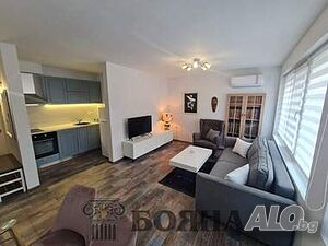 Apartment - Център