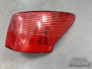 Десен стоп Peugeot 407 SW 2.0 HDI 2.0hdi 136 к.с Пежо 407 КОМБИ 2.0 ХДИ 2.0хди pejo