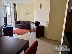 Просторен тристаен апартамент с морска гледка в Sunset Resort - Поморие