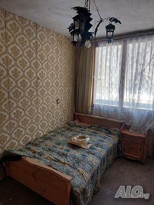 Две къщи в двор от 1 декар, село Черни Осъм