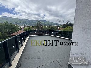 Продава се 3-стаен апартамент в кв. Павлово