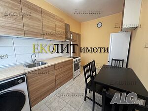 Полуобзаведен 3-стаен апартамент под наем в ТОП Центъра на гр. София Тристаен апартамент под наем 108 кв.м Частично обзаведен Непоследен етаж | Апартаменти под наем | Център София