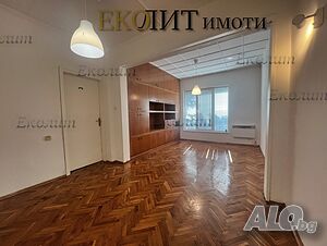 Имот, подходящ офис помещение под наем в Центъра