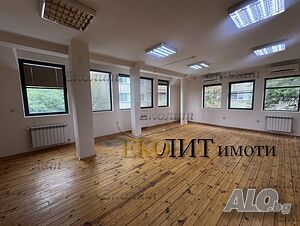 Офис в административна сграда - под наем, Студентски град