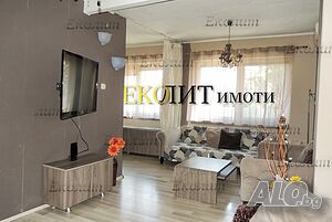 Етаж от къща за продажба в жк. Зона Б18