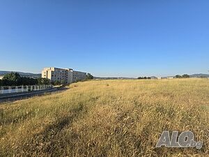 Продава се урегулиран поземлен имот, в строителните граници на гр. Кърджали Продажба 1700 кв.м В регулация (УПИ) С ток Водопровод | Парцели за застрояване, Инвестиционни проекти | Резбарци Кърджали