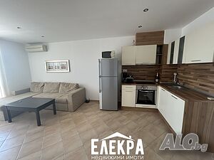 Тристаен апартамент с морска панорама