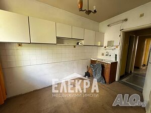 Многостаен апартамент в центъра на гр. Варна