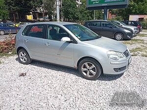 VW POLO