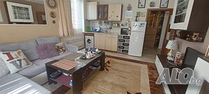 Приморско - първа линия, северен плаж, двустаен, обзаведен, 80м2, гледка море, ет.3