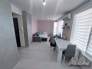 Южен апартамент в нова сграда