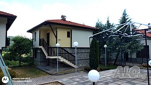 КЪЩА в затворен комплекс гр. Земен