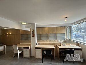 ул. Булаир, 150кв.м, търговско помещение с лице и място за реклама