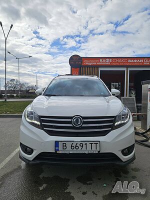 Продавам 7места DSFK на 30000км. В гаранция до 2032. Автомобилът е с право на данъчен кредит
