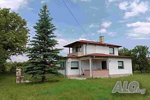 Продава къща с. Долни Раковец обл. Перник