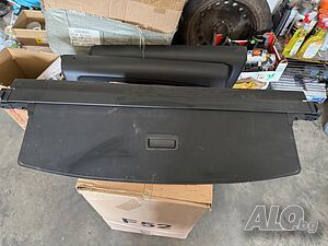 Щора багажник 32310685 Volvo V90