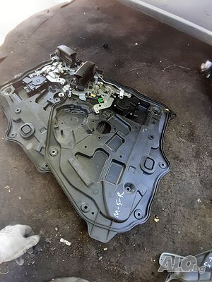 Задна брава врата Mazda 5 2.0Cd 143k Mazda 5 2005-2010