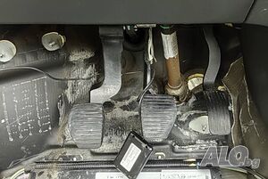 Педали Peugeot 208