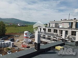 ЕРА Фаворит продава четиристаен двуетажен мезонет в новострояща се сграда в гр. Банкя