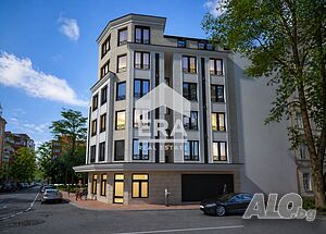 Многостаен апартамент ново строителство в центъра на София