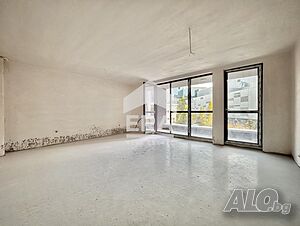 Тристаен апартамент ново строителство зад The Mall, кв. Полигона