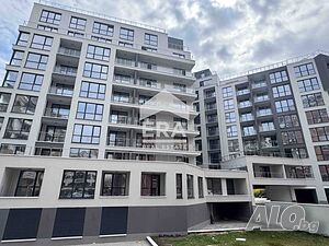 Южен двустаен апартамент зад The Mall, кв. Полигона