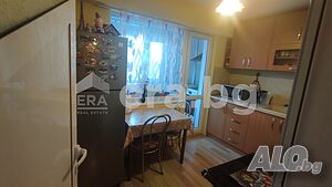 Двустаен апартамент в предпочитаната част на кв. Владиславово