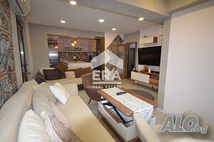 Елегантен четиристаен апартамент с панорамни гледки в престижния квартал Дружба 1