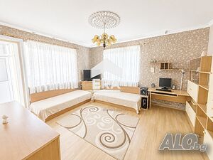 САМО В ЕРА Имоти Хасково - Просторно жилище на втори етаж с гараж