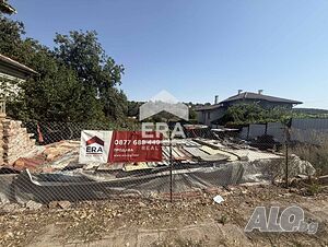 Парцел за жилищно строителство в с. Николово