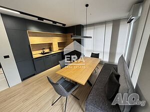 Стилен тристаен обзаведен апартамент след основен ремонт за продажба, комплекс..