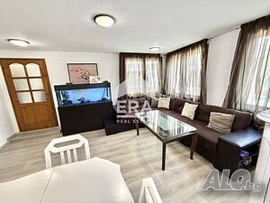 Ексклузивна обзаведена къща за продажба със зимна градина с барбекю, район Трошево, Варна
