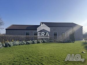 Бизнес имот ”Rosarium Bilkarium” за продажба в с. Неофит Рилски, област Варна, община Ветрино.