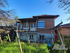 ЕРА МАКС Продава къща с. Маломир