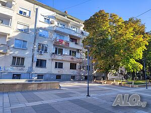 ЕРА МАКС Продава двустаен апартамент на Раковска