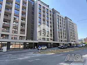 Двустаен апартамент в Азимут 1 - пред акт 16!