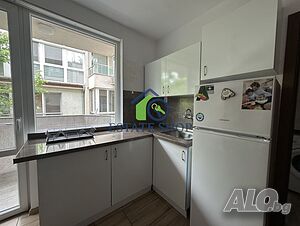 Двустаен апартамент в кв. Съдийски
