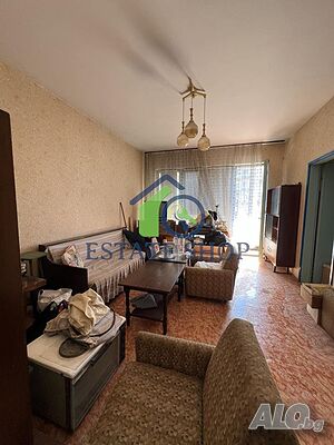 Тристаен апартамент до Събота пазара и Белите брези кв. Кючук париж
