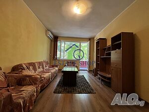 Двустаен Три отделни помещения кв. Кючук Париж